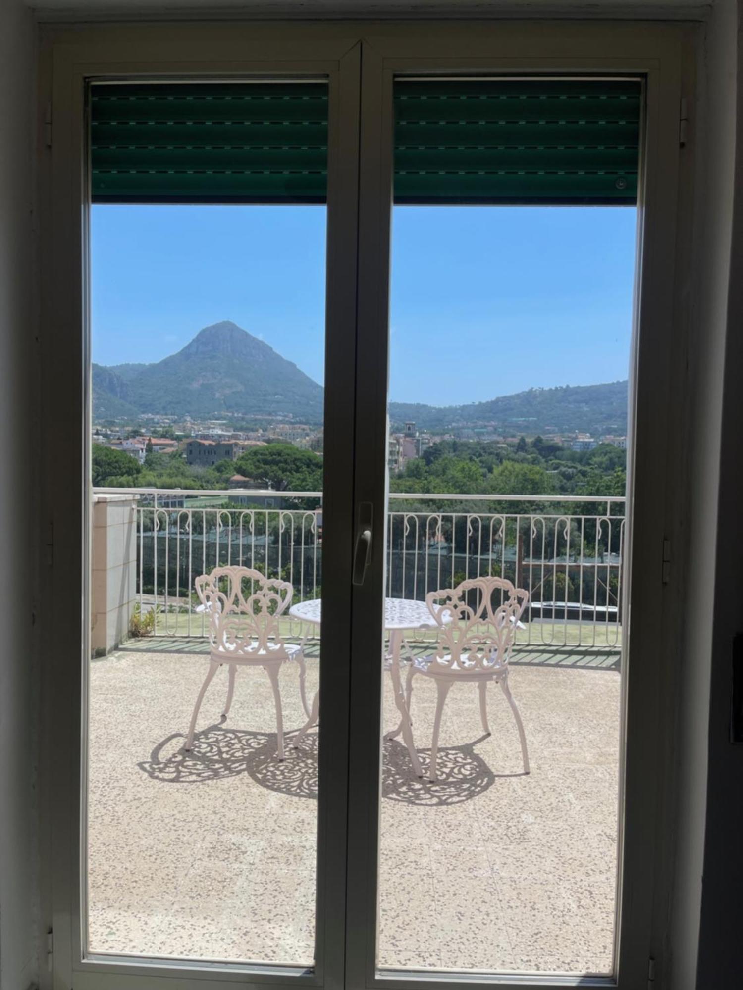 Hotel Klein Wien Piano di Sorrento Kültér fotó